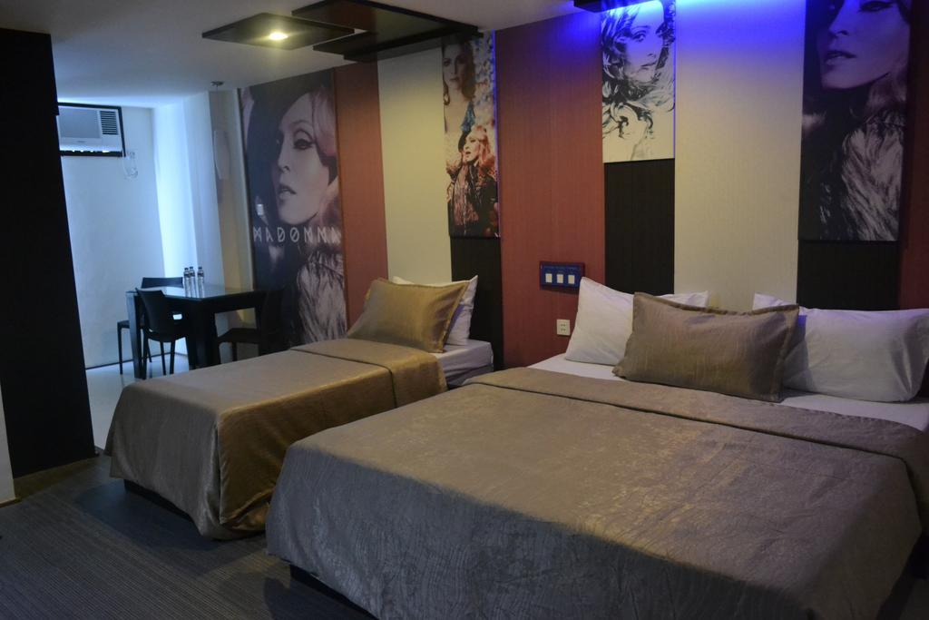 Icon Hotel North Edsa Кесон Сити Стая снимка