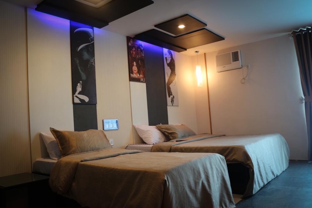 Icon Hotel North Edsa Кесон Сити Стая снимка