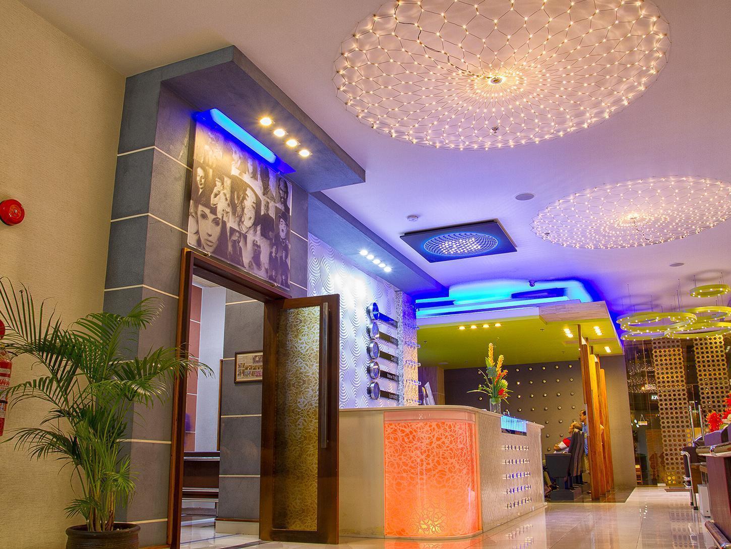 Icon Hotel North Edsa Кесон Сити Екстериор снимка