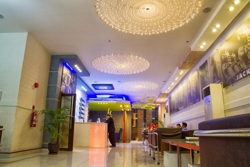 Icon Hotel North Edsa Кесон Сити Екстериор снимка