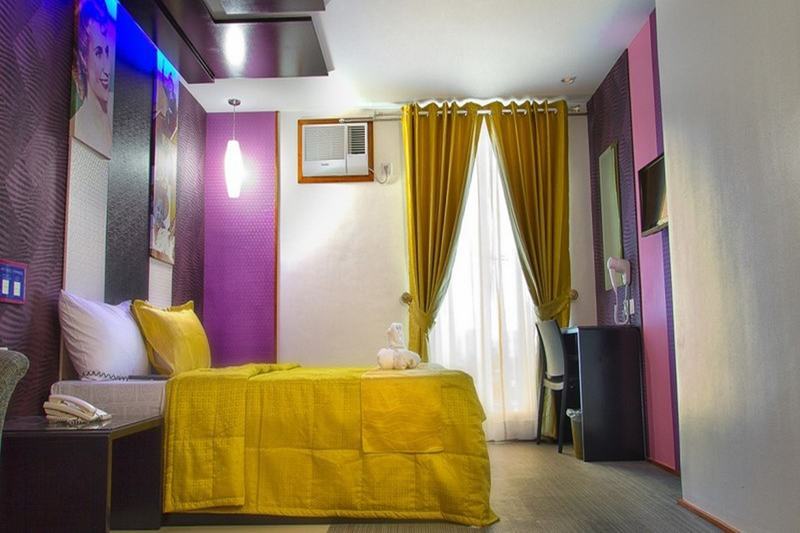 Icon Hotel North Edsa Кесон Сити Екстериор снимка